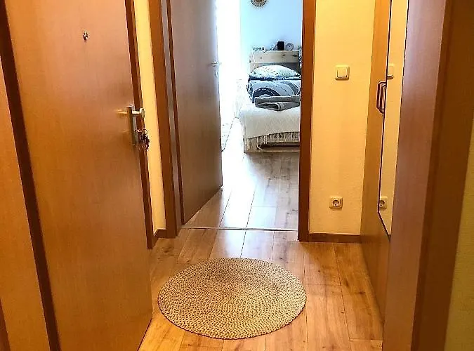 Kleine Liesl In Der Neustadt Dresde