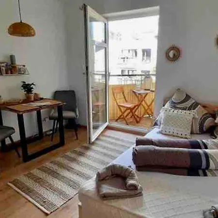 Apartman Kleine Liesl In Der Neustadt *